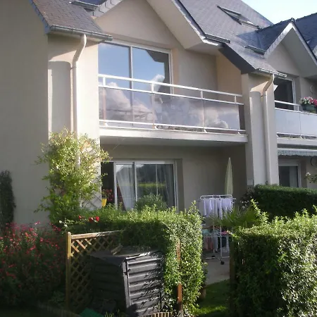 A 3 Minutes De Dinard Apartment *